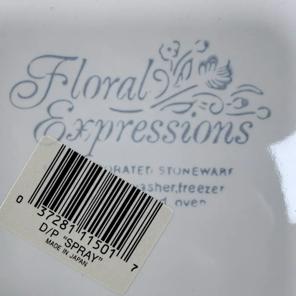 Floral Expressions Dinner Plates Flower‎ Pattern Stoneware 10.75